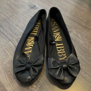 Sam & Libby ballet flats with bow